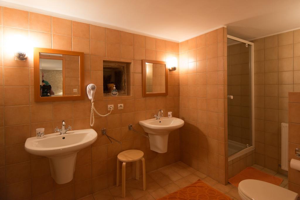 Charme Hotel La Dominotte Demigny ห้อง รูปภาพ
