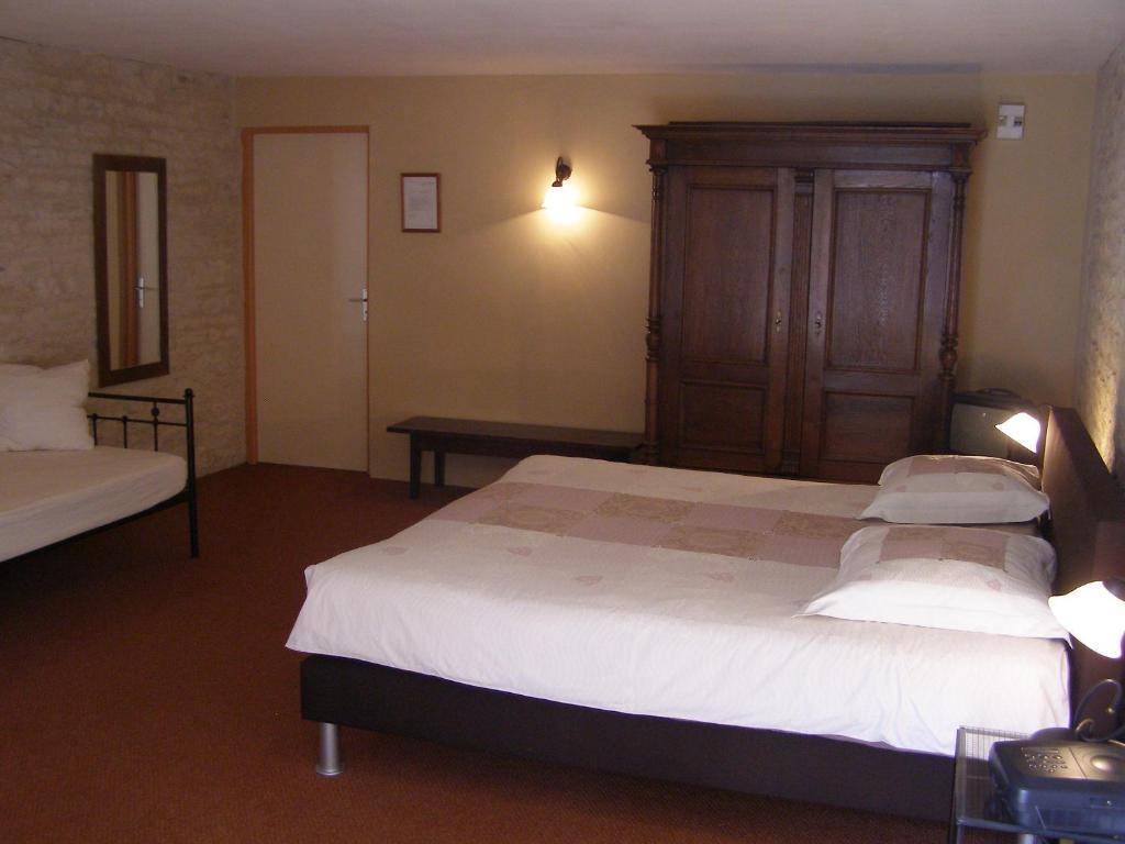 Charme Hotel La Dominotte Demigny ภายนอก รูปภาพ